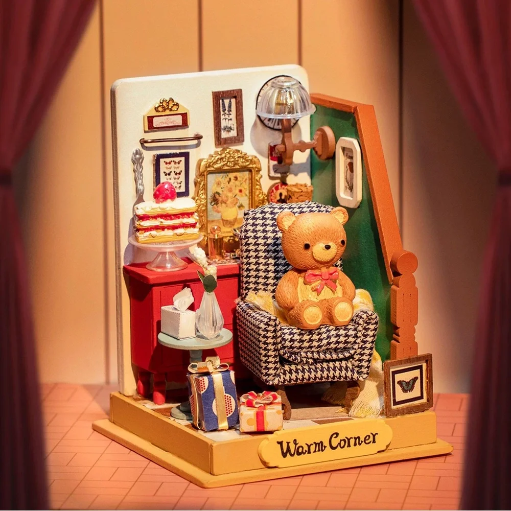 Rolife Holiday Living Room DIY Miniature Kit